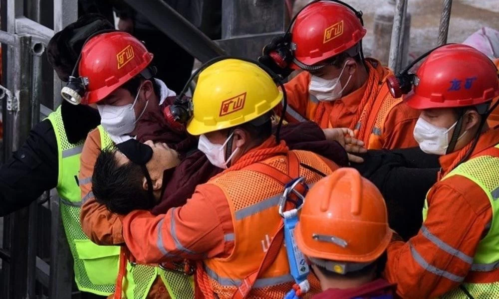 Κίνα: Δραματικές σκηνές με 21 ανθρακωρύχους εγκλωβισμένους σε ορυχείο